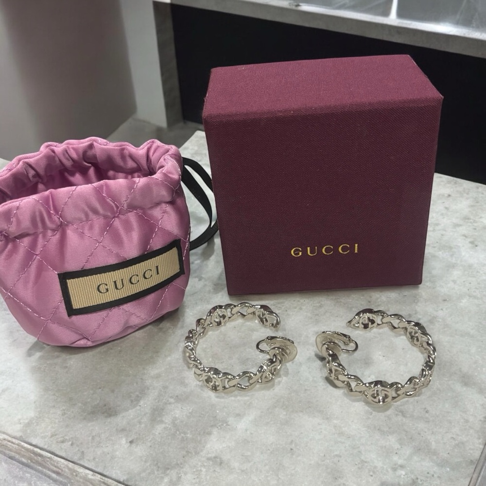Gucci Interlocking G Gourmette Chain Hoop Earrings Palladium